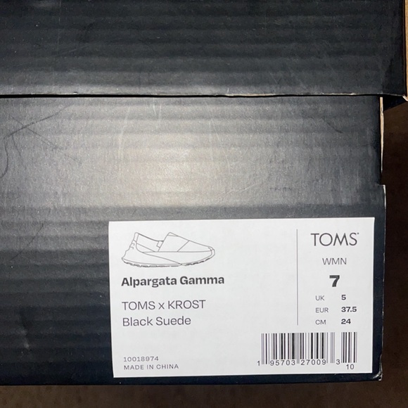 TOMS X KROST Gamma new shoes/ sneakers in box size 7 black

toms brand new - Picture 8 of 12